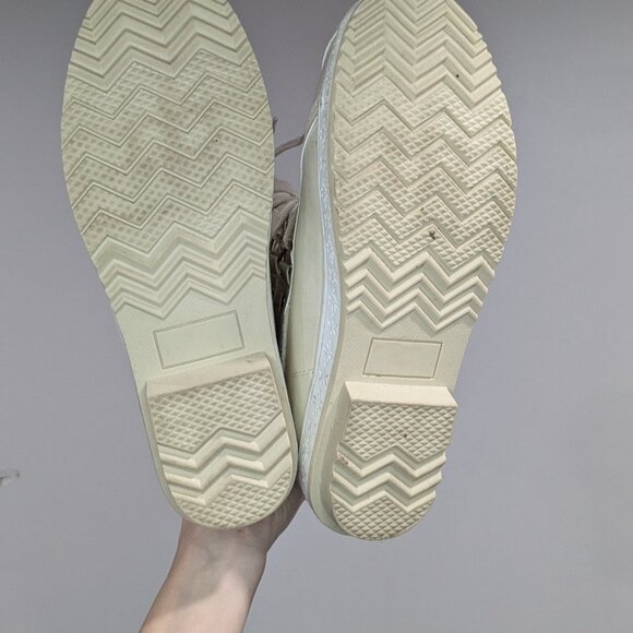 Shoedazzle Golene Winter Boots White Size 8 - Picture 3 of 4